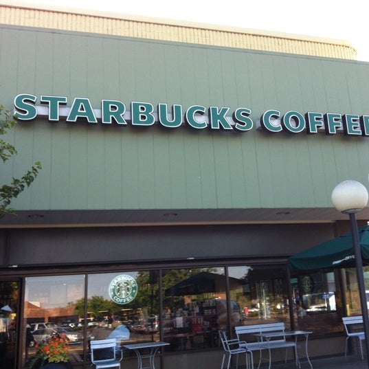 Starbucks Coffee Shop in Downtown Beaverton