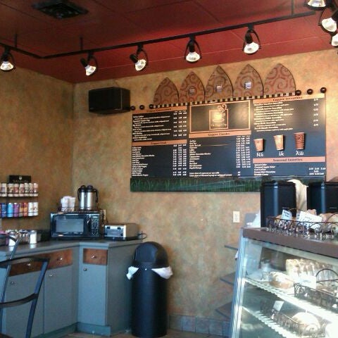 Das Foto wurde bei Soma Coffeehouse &amp; Juice Bar von Yu H. am 4/12/2012 aufgenommen