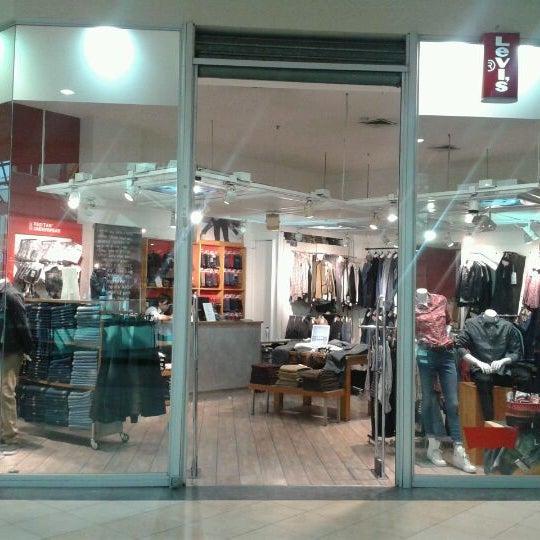 Levi's Store - Clothing Store in La Florida