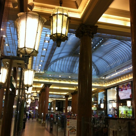 Arcades des ChampsÉlysées 15 Tipps