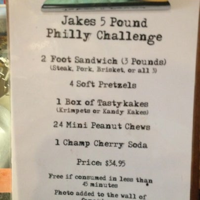 Foto tomada en Jake&#39;s Sandwich Board  por Jacqueline R. el 9/1/2012