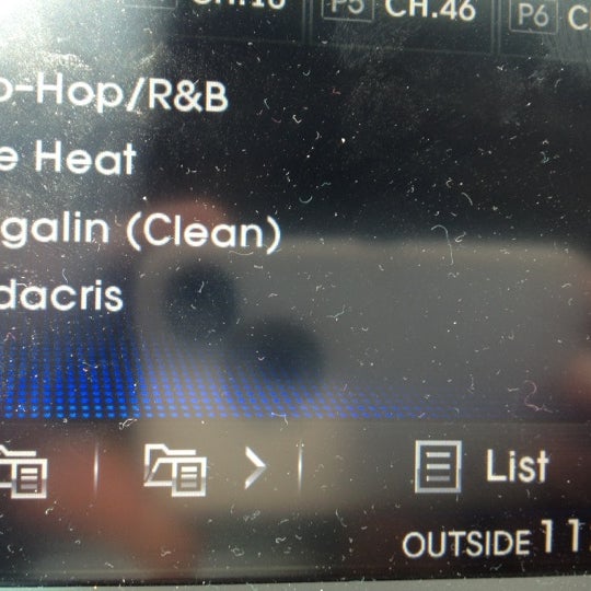 tinker commissary hours