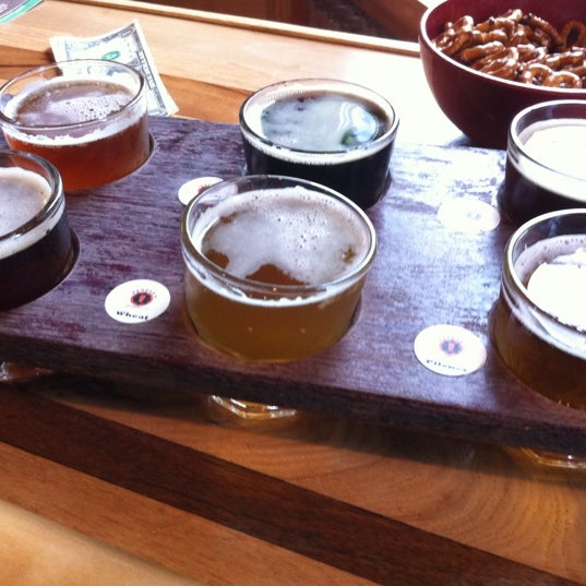 Photo taken at People&#39;s Brewing Company by Jay H. on 9/7/2012