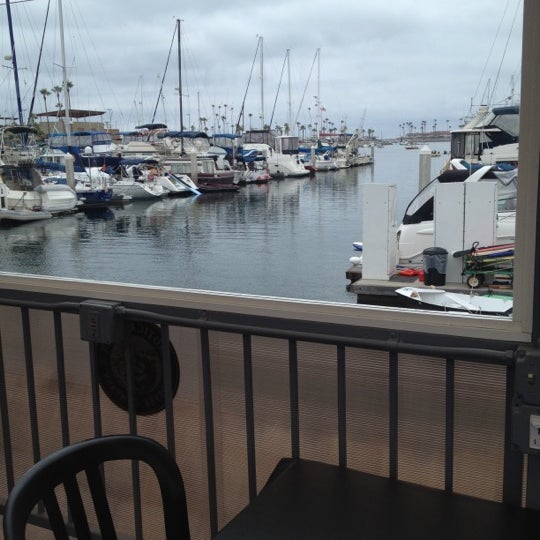 7/5/2012 tarihinde Myranda J.ziyaretçi tarafından Harbor Fish and Chips'de çekilen fotoğraf