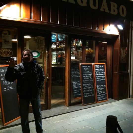 2/16/2012にPere N.がRestaurant Naguaboで撮った写真
