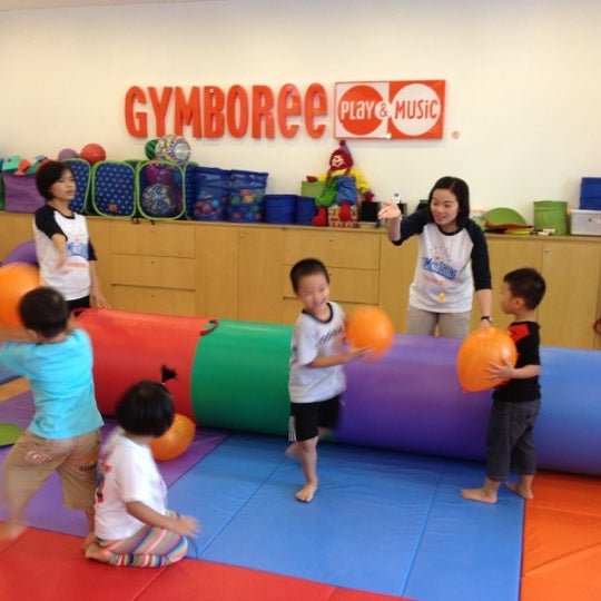 Photo taken at Gymboree Play &amp; Music by Thanh on 8/19/2012