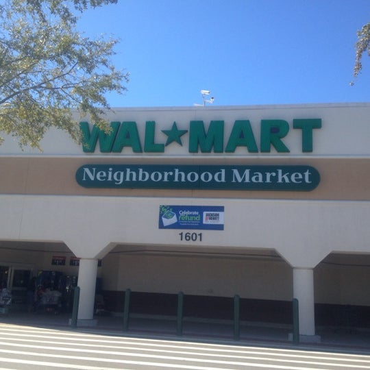 Walmart Neighborhood Market Tampa, FL