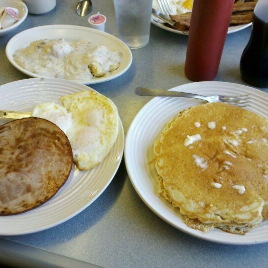 Good old fashioned country style diner. Good homemade food...huge portions