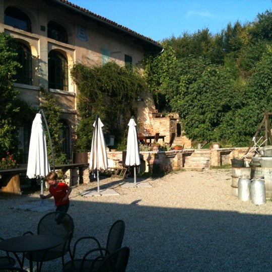Photo taken at Casa Scaparone by Nathalie on 8/9/2012