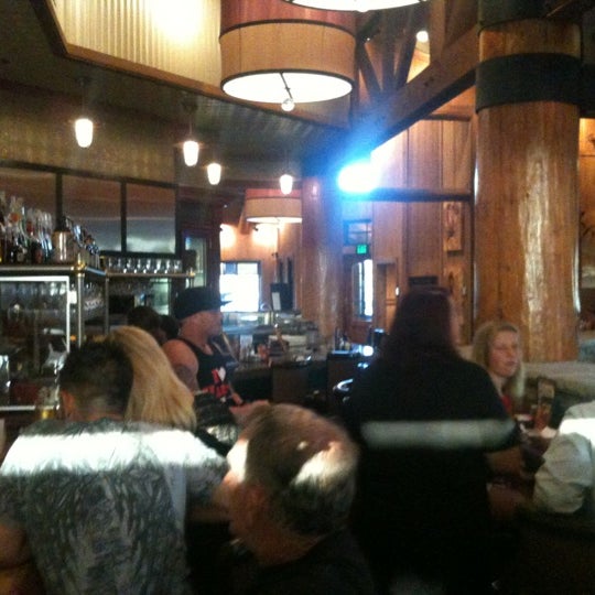 Claim Jumper Southeast Rancho Cucamonga 12499 Foothill Blvd