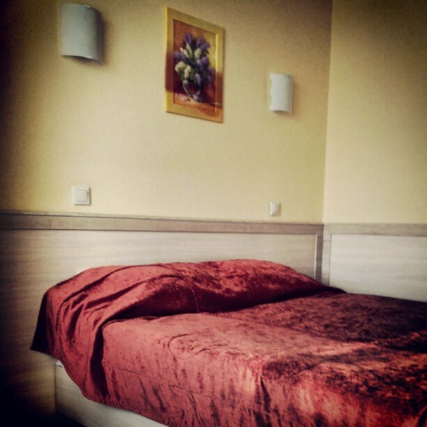 Photo prise au Готель «Соната» / Sonata Hotel par Кирилл М. le8/17/2012