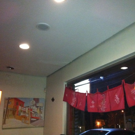 6/13/2012에 Juliana님이 Restaurante Sushi Tori | 鳥에서 찍은 사진