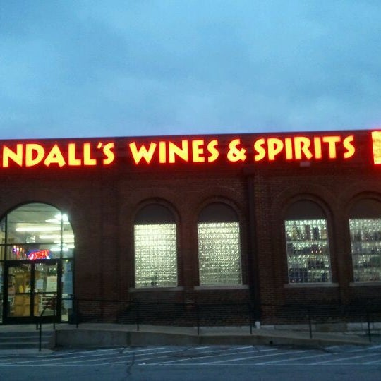 Photo taken at Randall&#39;s Wines &amp; Spirits by Akoko R. on 2/8/2012