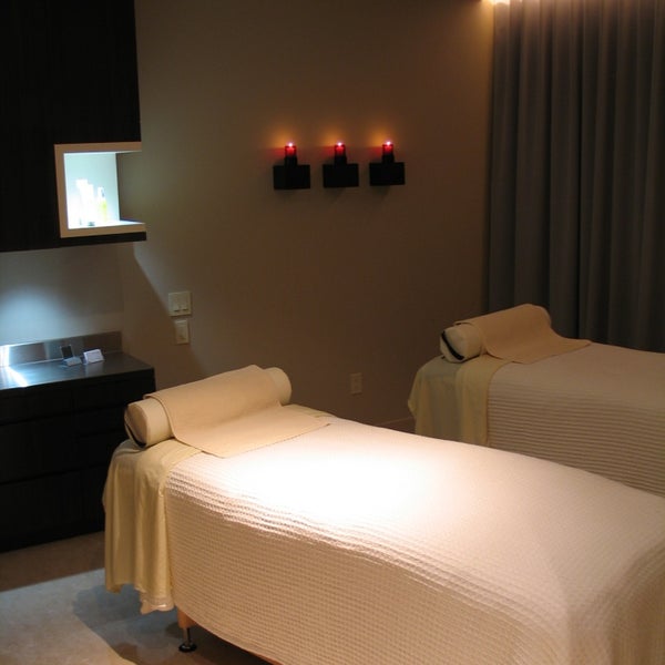 Photos At Elizabeth Arden Red Door Spa 5 Tips