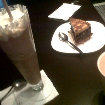 Photo taken at Mioespresso Coffee &amp; Cake House by Moramay on 5/31/2012