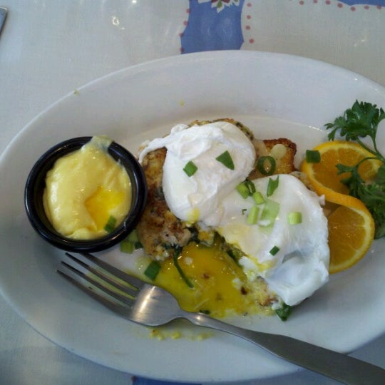 The Lucky Platter American Restaurant in Evanston