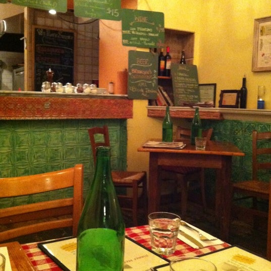 9/11/2012 tarihinde Marko D.ziyaretçi tarafından Amorina Cucina Rustica'de çekilen fotoğraf