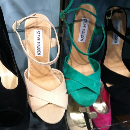 steve madden fashion show mall