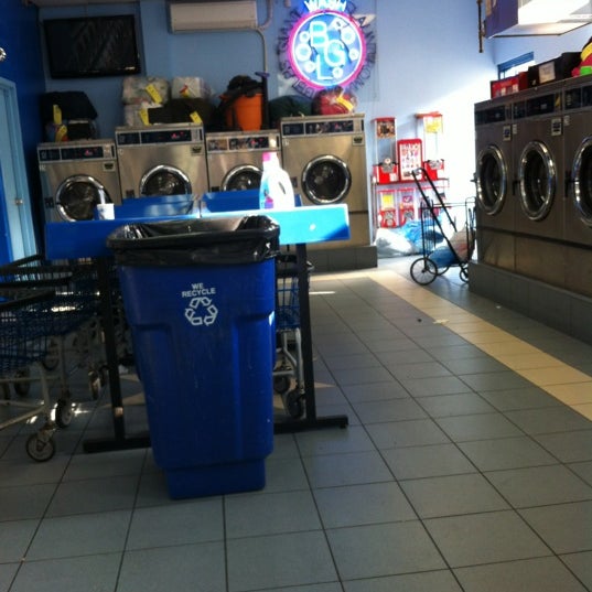 Bubble Giant Wash Laundromat Canarsie 8412 Flatlands Ave