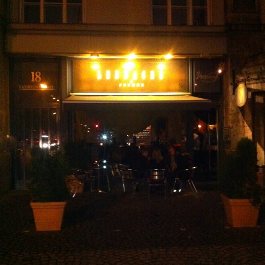 Photo taken at Lenbachs &amp; Söhne by INGO H. on 5/18/2012
