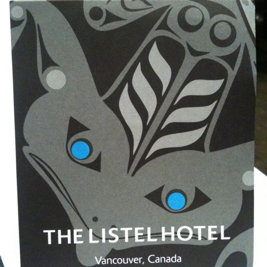 Foto tomada en Listel Hotel  por Lizelle M. el 8/7/2012