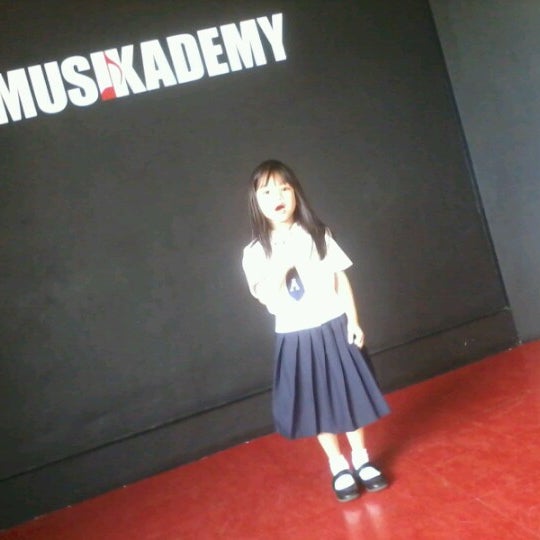 Photo taken at Musikademy by Shelley M. on 7/19/2012