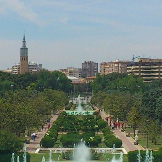 Parque José Antonio Labordeta Parque Grande Park in Zaragoza