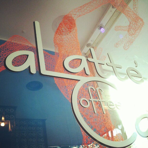 5/3/2012 tarihinde Ciesther D.ziyaretçi tarafından aLatté Cafe'de çekilen fotoğraf