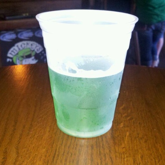 3/17/2012にRyan M.がMickey&#39;s Irish Pubで撮った写真