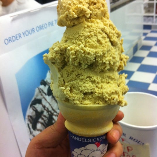 Photo taken at Handel&#39;s Homemade Ice Cream &amp; Yogurt by Katherine S. on 3/7/2012