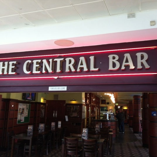 The Central Bar (Wetherspoon) Shepherd's Bush Shepherds Bush