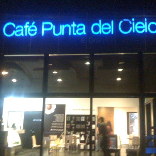 4/29/2012 tarihinde Lau G.ziyaretçi tarafından Café Punta del Cielo'de çekilen fotoğraf