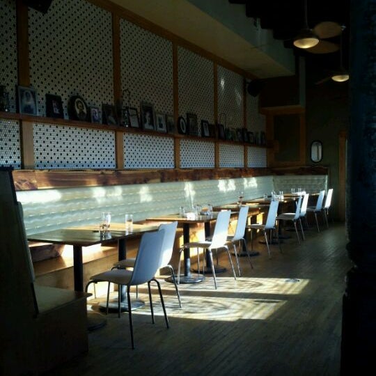 Photo taken at Noni&#39;s Bar &amp; Deli by Morgan M. on 3/18/2012