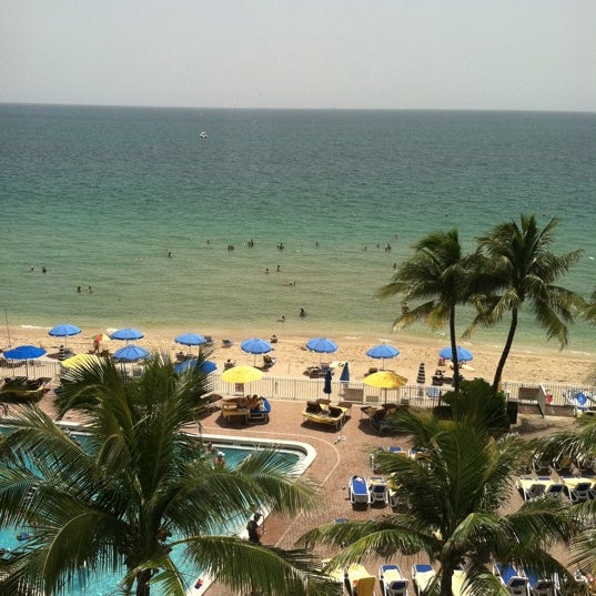 Foto tomada en Ocean Sky Hotel &amp; Resort  por Delete el 7/26/2012