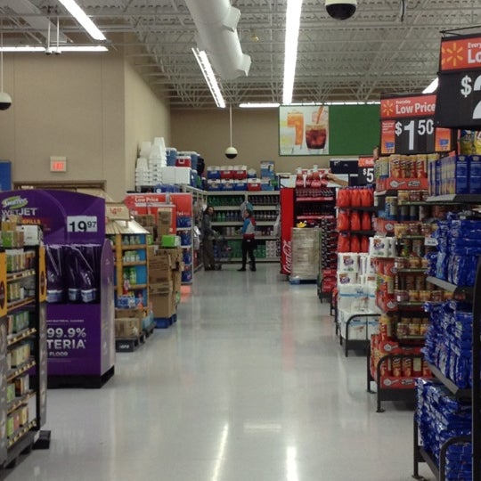 Walmart Supercenter Big Box Store in Knoxville