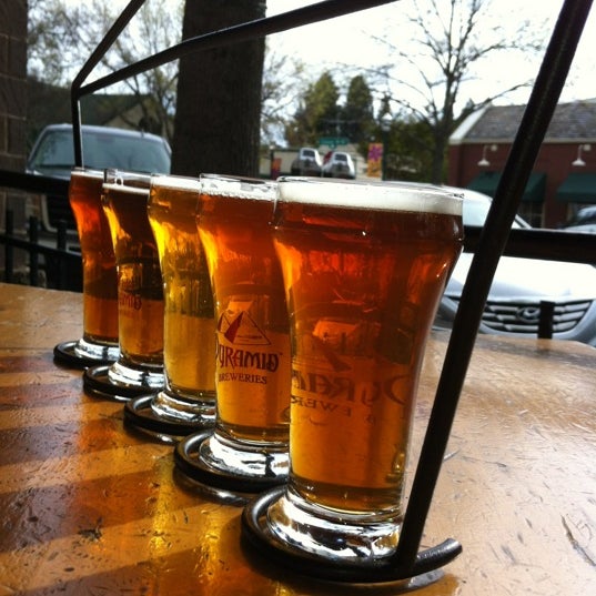 Photo taken at Pyramid Brewery &amp; Alehouse by Gary Y. on 4/12/2012