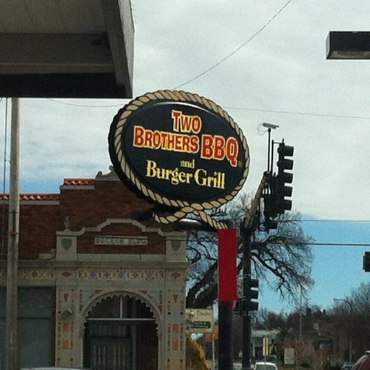 Photo taken at Two Brothers BBQ &amp; Burger Grill by JPM on 2/23/2012