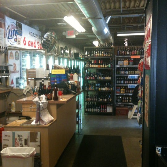 House Of 1000 Beers 357 Freeport St