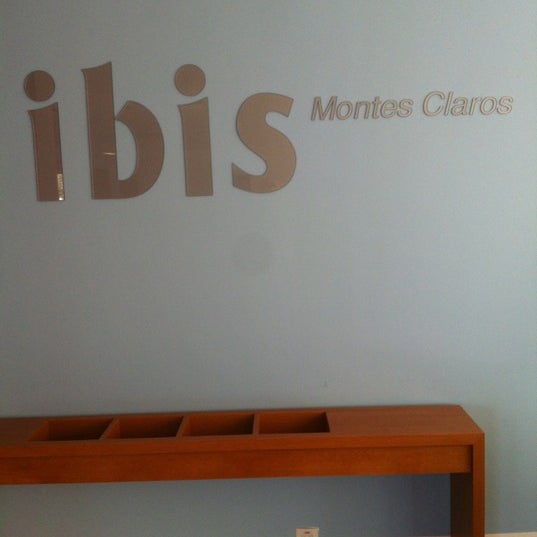 Das Foto wurde bei Ibis Montes Claros von Michel T. am 8/30/2012 aufgenommen