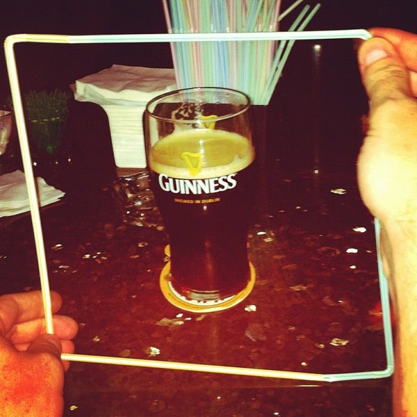 Foto tirada no(a) Lizzy McCormack&#39;s Irish Bar por MrMatt em 9/4/2012