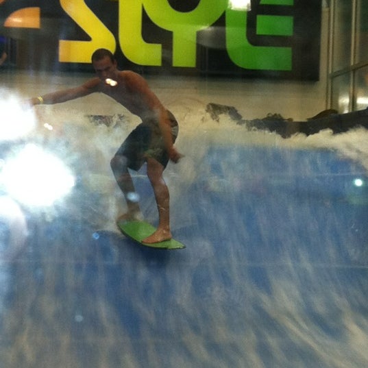 Photo taken at Surf Style by Kim Holiman L. on 3/30/2012