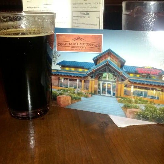Foto tirada no(a) Colorado Mountain Brewery por Robert em 3/5/2012