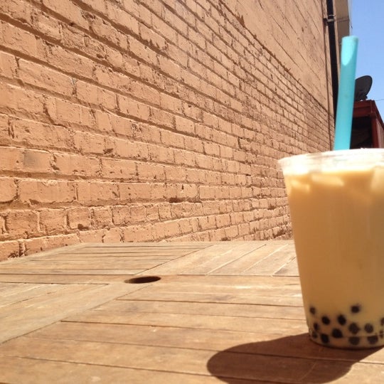 Tasty boba + a great outdoor patio make Boba 7 a perfect place to sit back and relax in Downtown LA.