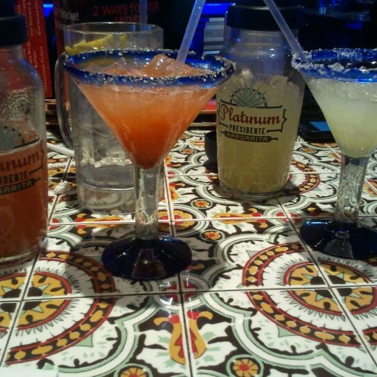 Photo taken at Chili&#39;s Grill &amp; Bar by Melita S. on 3/10/2012