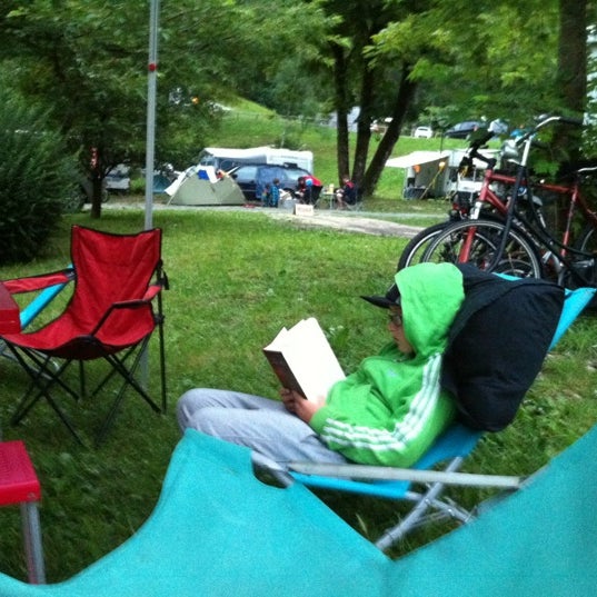 Das Foto wurde bei Camping Bled von Michiel C. am 7/15/2012 aufgenommen