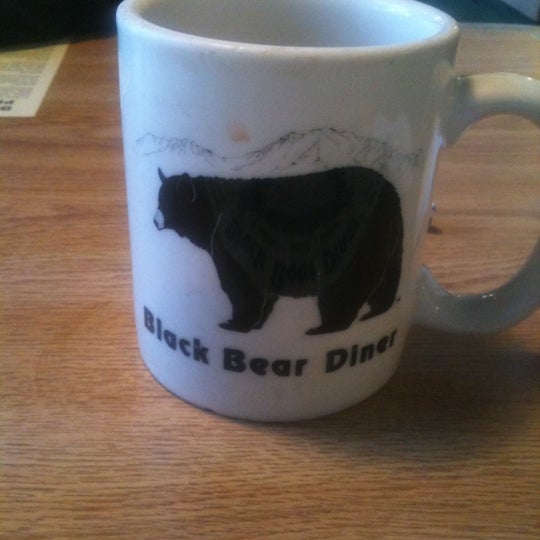 Foto tirada no(a) Black Bear Diner por Alexanderia W. em 5/25/2012