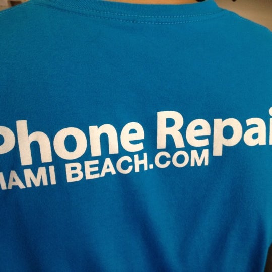 Photo taken at Iphone Repair Miami Beach by Mare R. on 6/8/2012