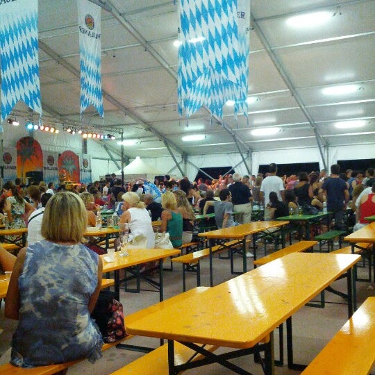 8/7/2012 tarihinde Marco S.ziyaretçi tarafından Agost Bier Fest'de çekilen fotoğraf