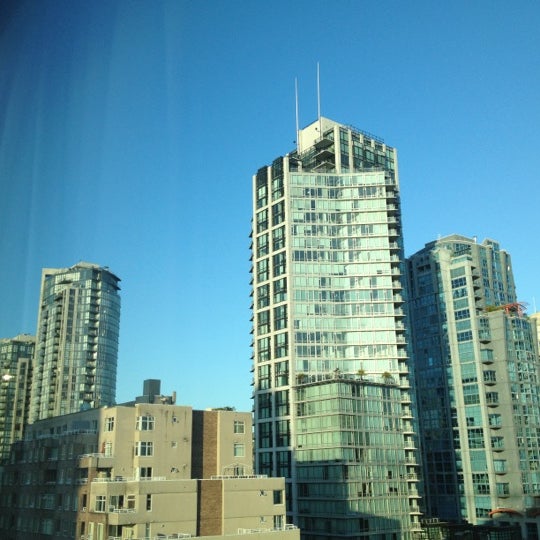 Foto tomada en Best Western Plus Downtown Vancouver  por Gonzague F. el 5/11/2012