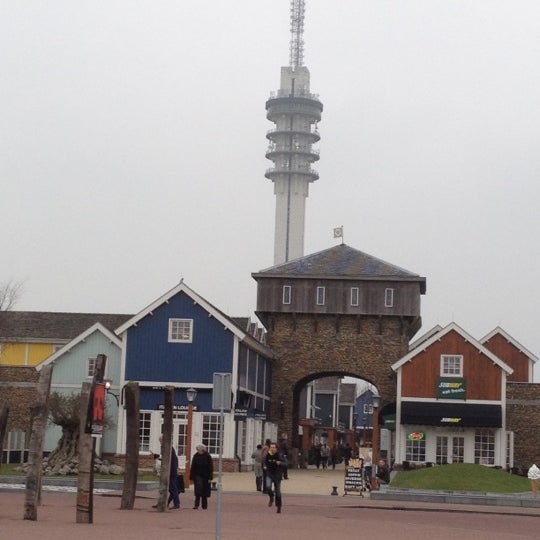 Photos at Batavia Stad Fashion Outlet - Outlet Mall